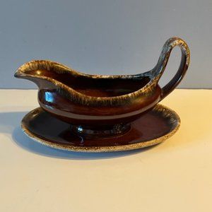 Hull Oven Proof USA Large Brown Drip glaze Gravy boat with oval saucer 1970's